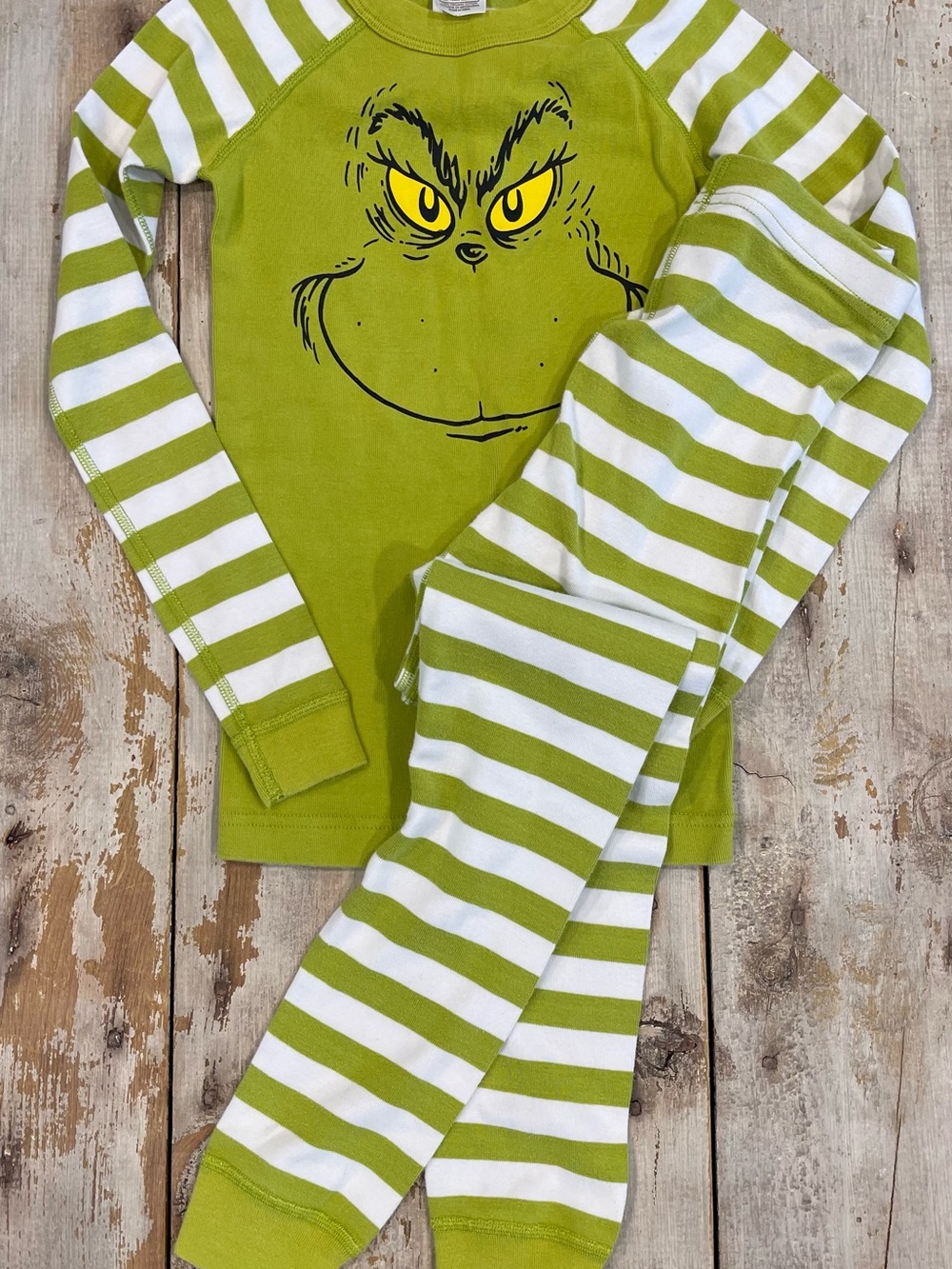 Hanna Andersson Dr. Seuss Grinch pajamas 130cm (US 8) organic cotton